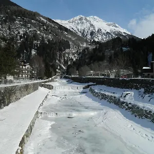  Aparthotel Campodolcino Camping